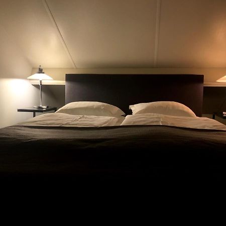 Bed And Breakfast De Biesbosch - In 'T Riet Drimmelen Kültér fotó